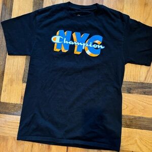 Champion NYC T-shirt medium